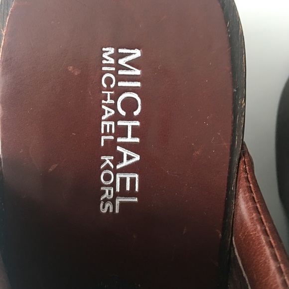 MICHAEL Michael Kors Size 8.5 Clogs - Picture 10 of 10